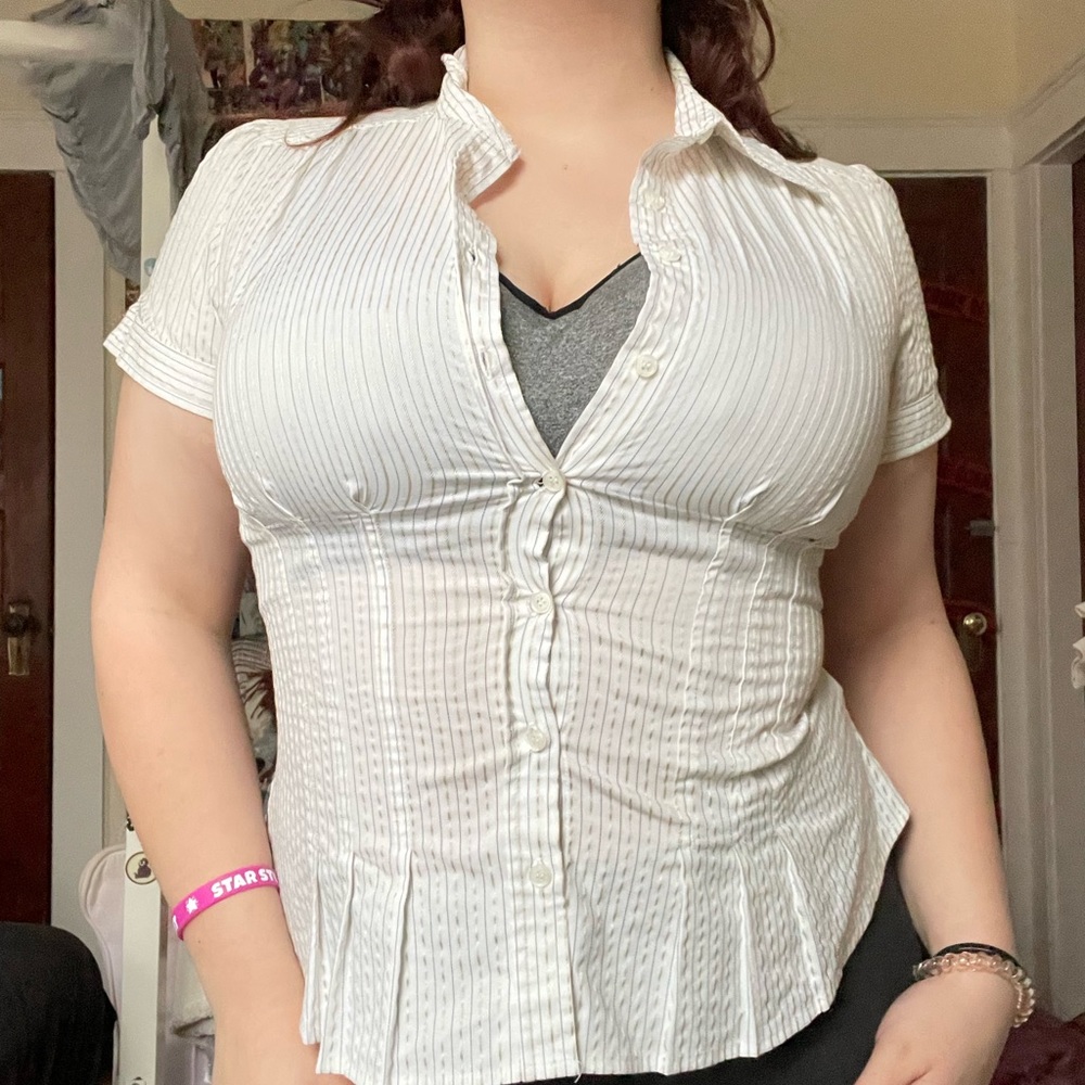 White frumpy button down t shirt